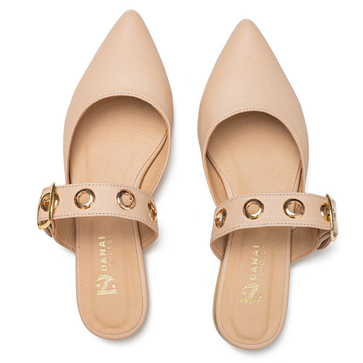 Γυναικεία mules flat μπεζ με χρυσή αγκράφα