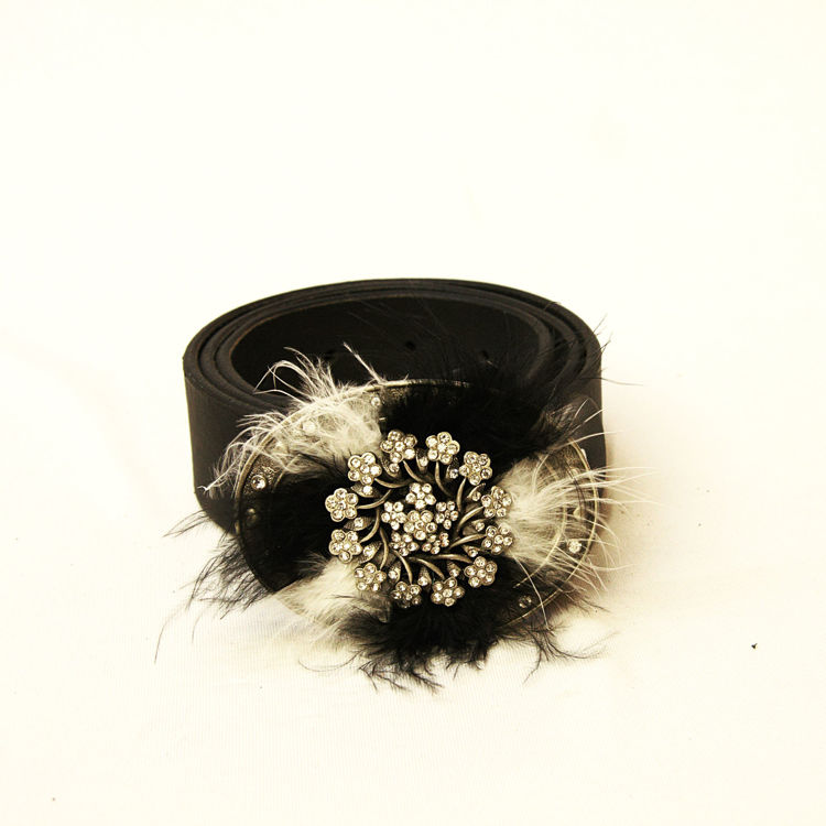 Δερμάτινη γυναικεία ζώνη ''Martha'' μαύρη